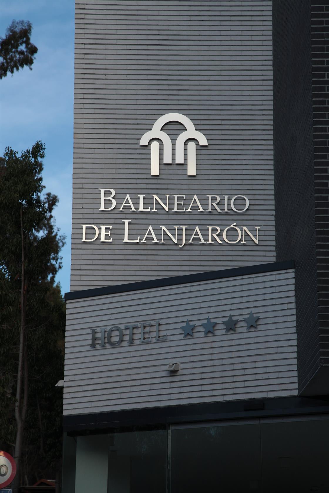 Hotel Balneario De Lanjaron Exterior photo